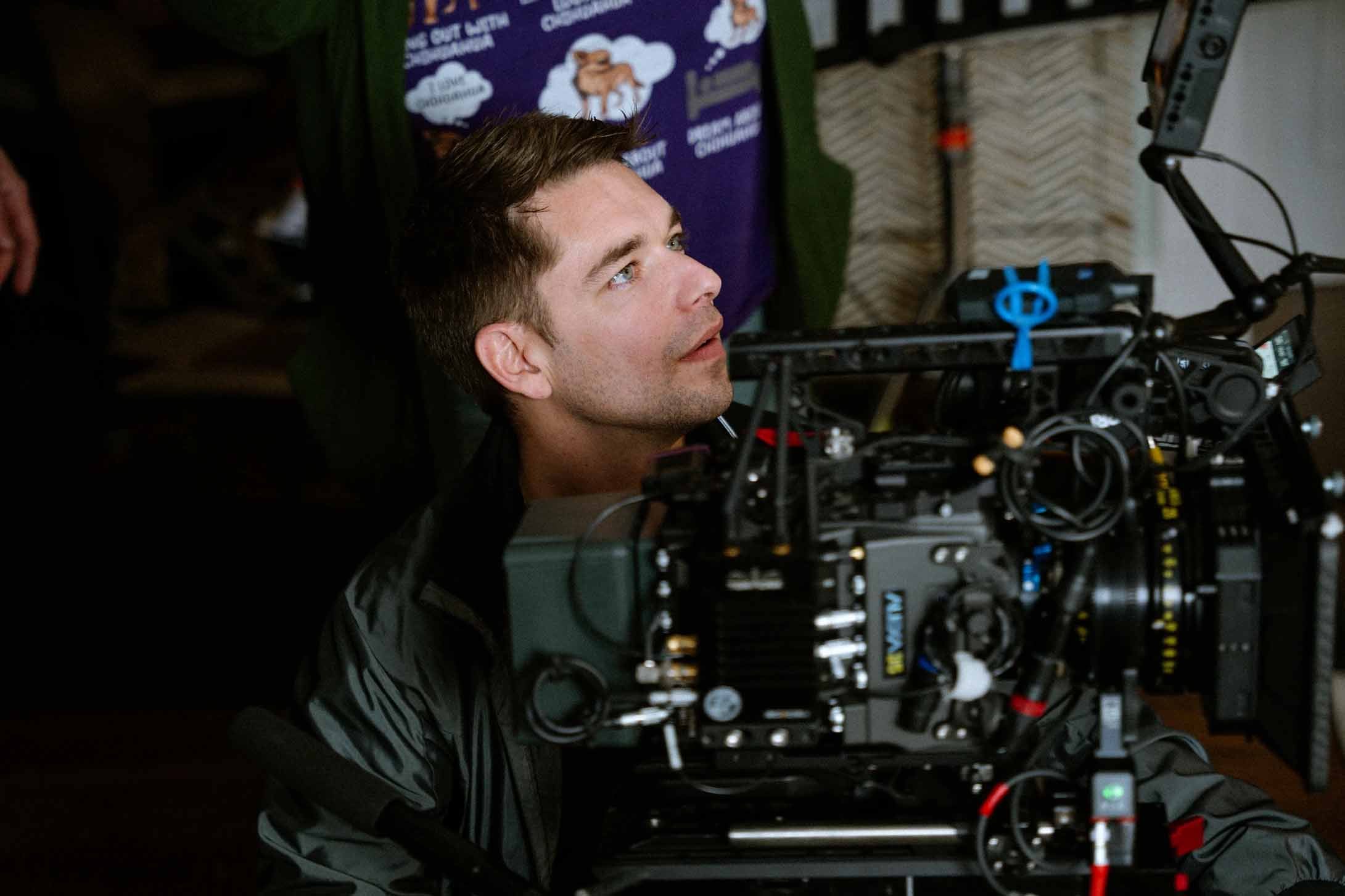 Behind the scenes on Minnie & Max — frame 2